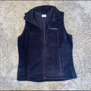 BLACK Columbia Vest - Fleece